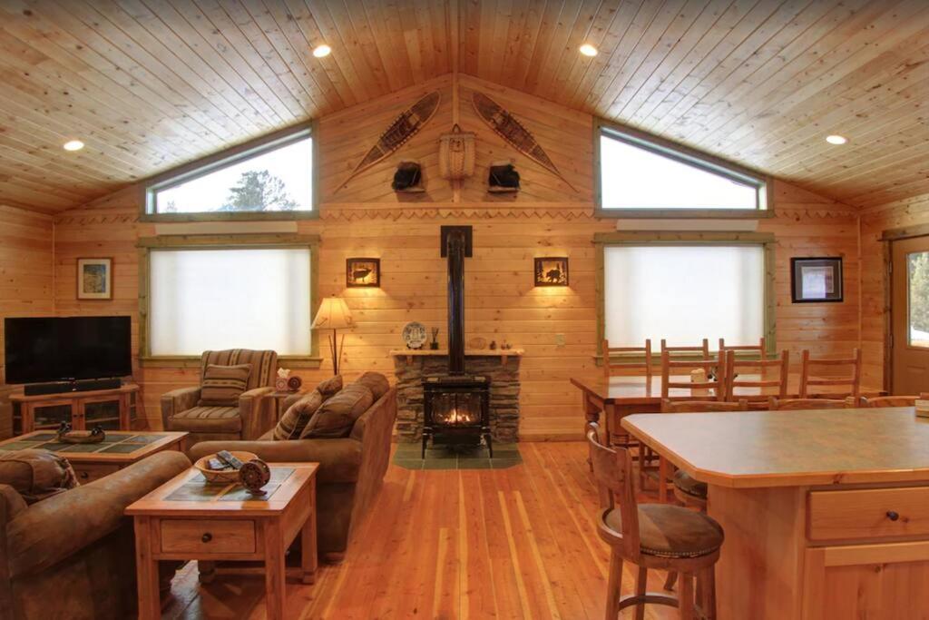 Fox Den Lodge West Yellowstone Luaran gambar